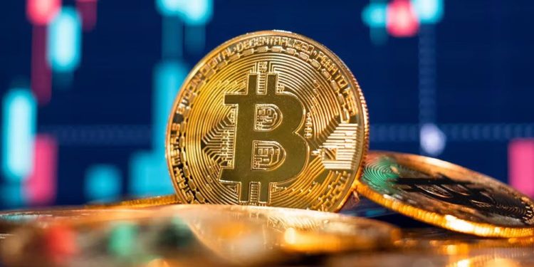 ইতিহাসের সর্বোচ্চ দামে বিটকয়েন