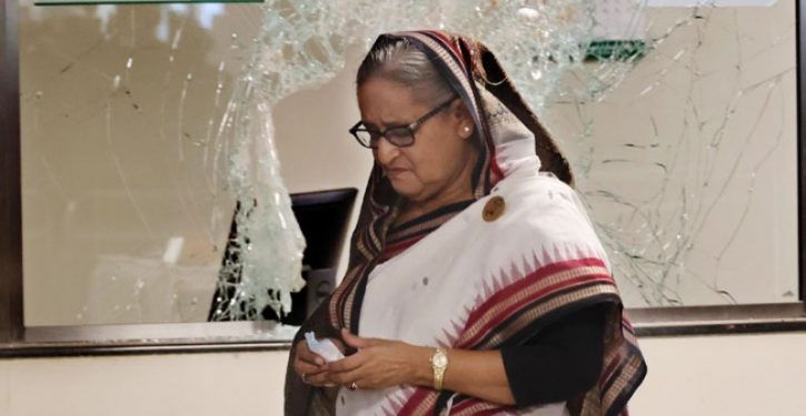 শেখ হাসিনার ছয় মাসের কারাদণ্ড