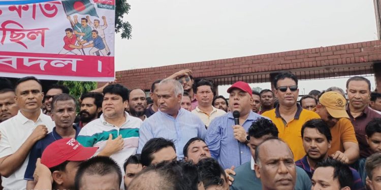 মিটফোর্ড হত্যা নিয়ে জামায়াতকে ক্ষমা চাইতে হবে: মুরাদ