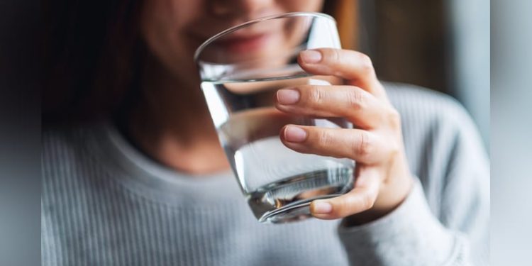 কোন বয়সে কতটুকু পানি প্রয়োজন