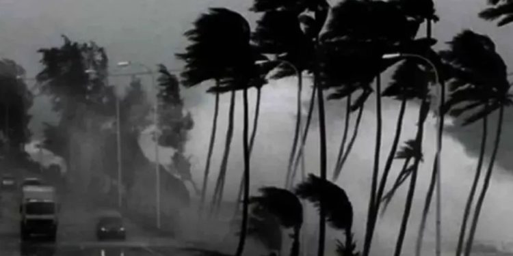 দেশের ৬ জেলায় ঝড়ের আশঙ্কা