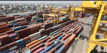 বেসরকারি ডিপোতে কনটেইনার স্টাফিংয়ে চার্জ ৬০ শতাংশ বাড়াবে বিকডা