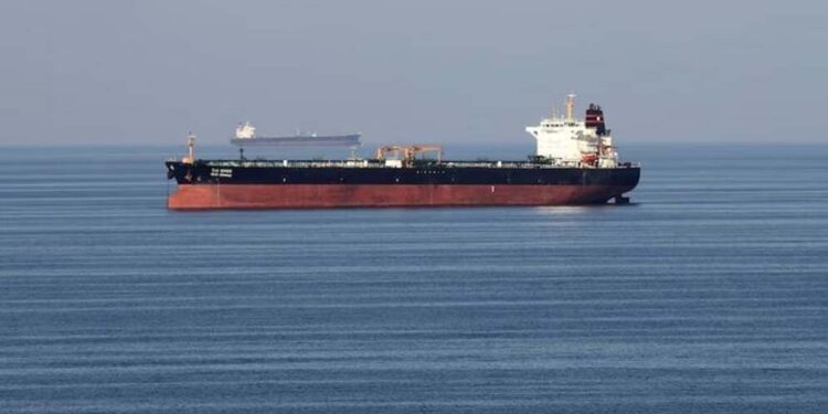 হরমুজ প্রণালিতে ইরানের মাইন পাতার প্রস্তুতি