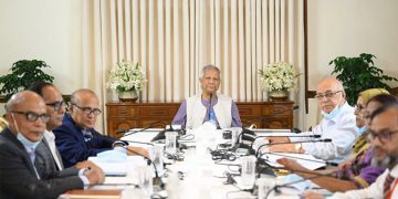 পক্ষপাতহীনভাবে মুক্তিযুদ্ধের ইতিহাস তুলে ধরুন