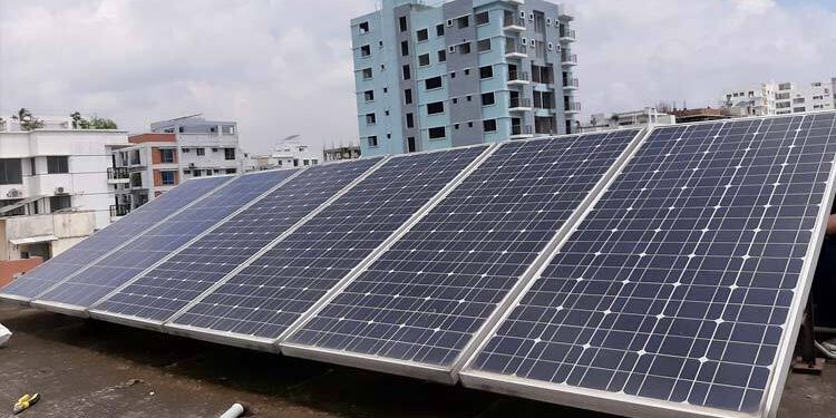ঢাকার সব ছাদে সৌর প্যানেল স্থাপনে কর্মপরিকল্পনা দরকার