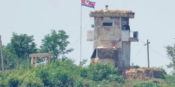 সীমান্তে দক্ষিণ কোরিয়ার সতর্কীকরণ গুলি ‘উসকানি’ বলল  উত্তর কোরিয়া