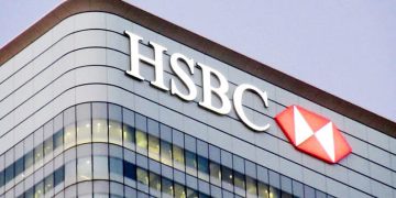 এইচএসবিসিতে গণছাঁটাই, কর্মীদের ক্ষোভ-হতাশা