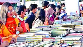 অমর একুশে বইমেলা  স্থগিত