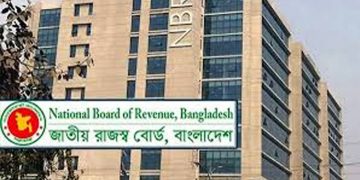 কীটনাশক উৎপাদনে উপেক্ষিত শিল্পনীতি, ক্ষতিগ্রস্ত কৃষক ও উদ্যোক্তা