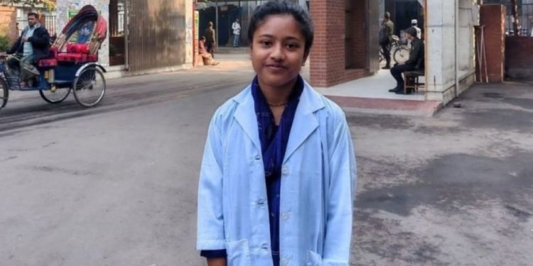 পূজায় মদপানের পর মৃত্যু ঢাকা মেডিকেল শিক্ষার্থীর