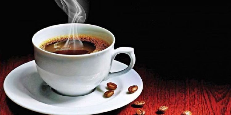 যখন-তখন কফি খাওয়া কতটা নিরাপদ?