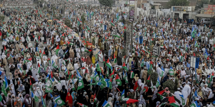 পাকিস্তানে ইসরায়েল বিরোধী আন্দোলনে সহিংসতা, প্রাণ গেলো ৫ জনের