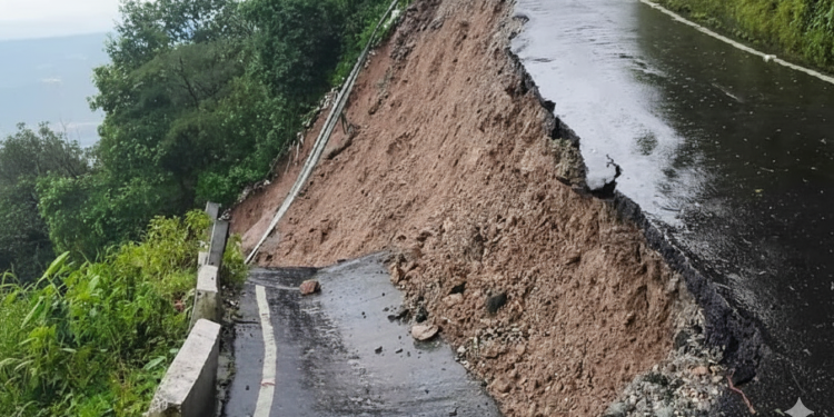 দার্জিলিংয়ে ১৪ জনের মৃত্যু এক রাতের বৃষ্টিতেই