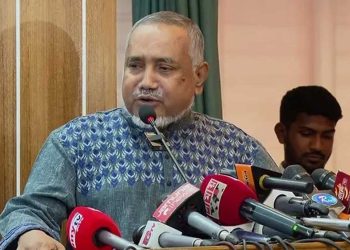 তিন উপদেষ্টার অপসারণ চান ডা. তাহের, আনলেন গুরুতর অভিযোগ