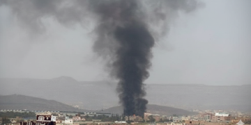 সৌদি আরবের ক্ষেপণাস্ত্র হামলায় কাঁপল ইয়েমেন