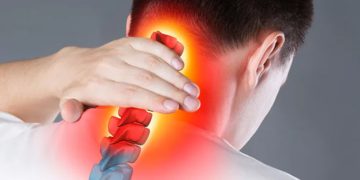 ঘাড় ব্যথার কারণ ও মুক্তির উপায়