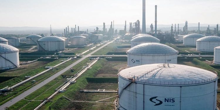 সার্বীয় তেল কোম্পানি থেকে রাশিয়ার মালিকানার অবসান ঘটাতে হবে