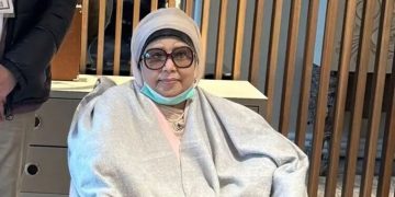 আজ নয়, রোববার লন্ডন নেওয়া হতে পারে খালেদা জিয়াকে