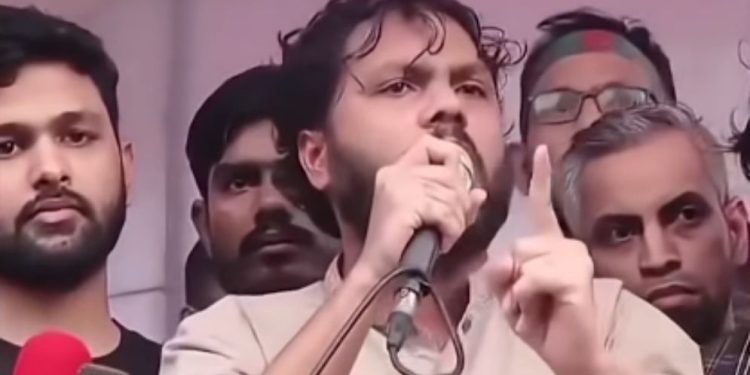 ওসমান হাদি হুমকি পাচ্ছিলেন আগে থেকেই