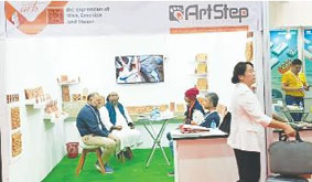 সিরামিক এক্সপোয় নজর কেড়েছে আর্টস্টেপের টেরাকোটা