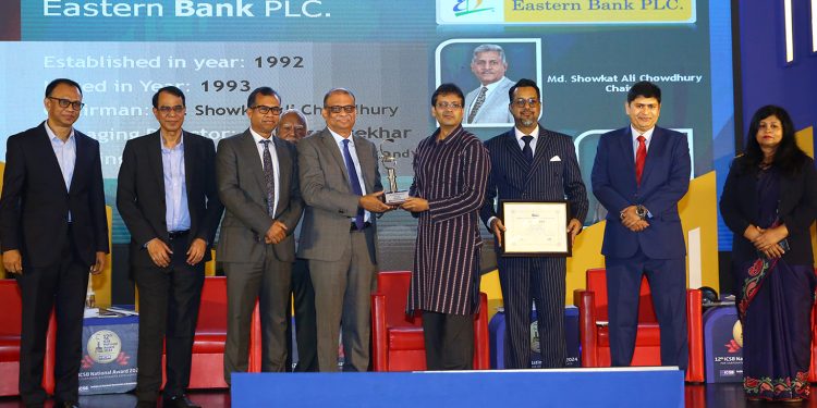আইসিএসবি ন্যাশনাল অ্যাওয়ার্ডে সিলভার অর্জন করলো ইস্টার্ন ব্যাংক