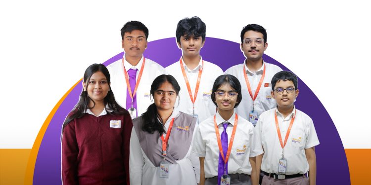 কুইন’স কমনওয়েলথ রচনা প্রতিযোগিতায় বাংলাদেশের শিক্ষার্থীদের স্বর্ণ জয়