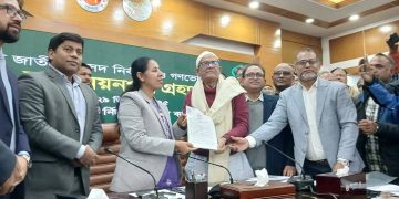 জনগনের ভালোবাসায় নির্বাচিত হলে উন্নয়নেই হবে মূল লক্ষ্য: ঠাকুরগাঁওয়ে মির্জা ফখরুল