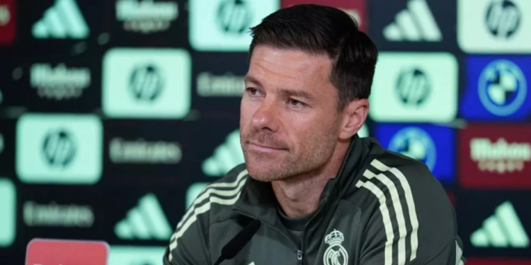 জাবি আলোনসো কেন টিকতে পারলেন না!