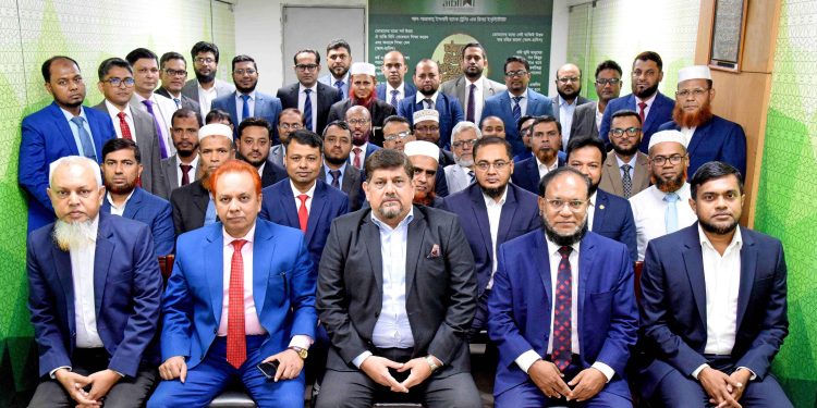 আল-আরাফাহ্ ইসলামী ব্যাংকে শাখা ব্যবস্থাপনায় নেতৃত্ব বিকাশে প্রশিক্ষণ কোর্স উদ্বোধন