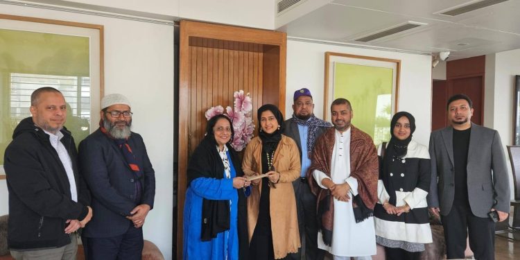 বিএইচআরএফের উদ্যোগে শীতার্ত মানুষের পাশে সালমা আদিল ফাউন্ডেশন