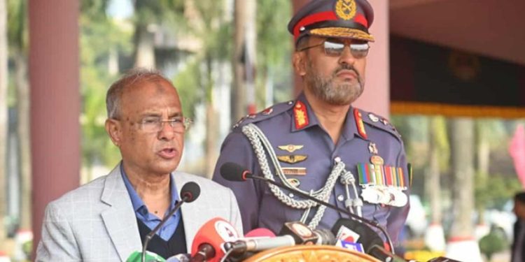 নির্বাচনে আনসার সদস্যদের পেশাদারত্বের সঙ্গে দায়িত্ব পালনের আহ্বান স্বরাষ্ট্র উপদেষ্টার