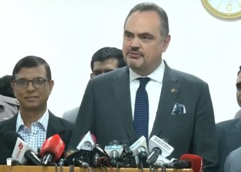 আসন্ন ত্রয়োদশ জাতীয় সংসদ নির্বাচনে কোনো পক্ষ নেবে না যুক্তরাষ্ট্র: রাষ্ট্রদূত