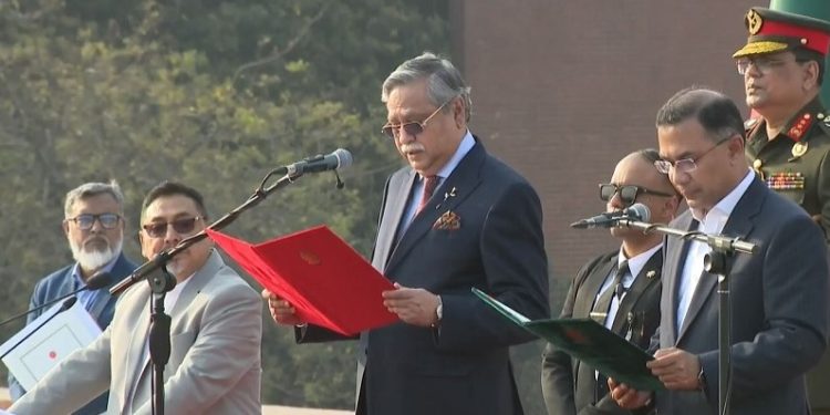 তারেক রহমানের প্রধানমন্ত্রী হিসেবে শপথ গ্রহণ সম্পন্ন