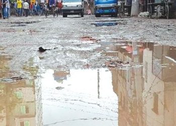 অবকাঠামোগত সংকটে বিপর্যস্ত ফতুল্লা বিসিক