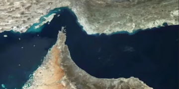 হরমুজ প্রণালিতে টোল আদায়ের পরিকল্পনা ইরানের