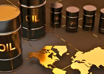 ইরান-ইসরায়েল সংঘাত: হরমুজ প্রণালী বন্ধ, তেলের বাজারে ভয়াবহ উল্লম্ফন