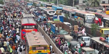 গাজীপুরে ২১ কিলোমিটার যানজট, ঈদযাত্রায় ভোগান্তি