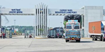 জ্বালানি সংকটে স্থবির বেনাপোল আমদানি-রপ্তানিতে ধীরগতি