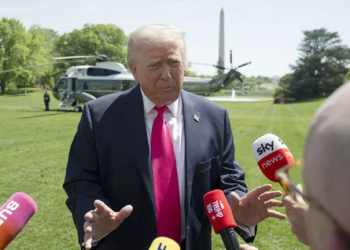 ইরানের ইউরেনিয়াম পুনরুদ্ধার ‘দীর্ঘ ও কঠিন প্রক্রিয়া’: ট্রাম্প