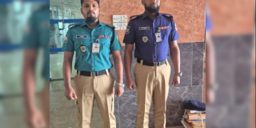 পুলিশের পোশাক আবার বদলাচ্ছে, স্বরাষ্ট্র মন্ত্রণালয়ে প্রস্তাব