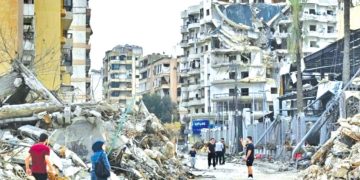 লেবাননে জনসাধারণের ঘরবাড়ি গুঁড়িয়ে দিচ্ছে ইসরায়েল