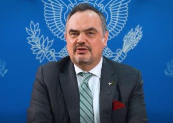 বাংলাদেশের সঙ্গে বিনিয়োগনির্ভর অংশীদারত্ব চায় যুক্তরাষ্ট্রের দূত